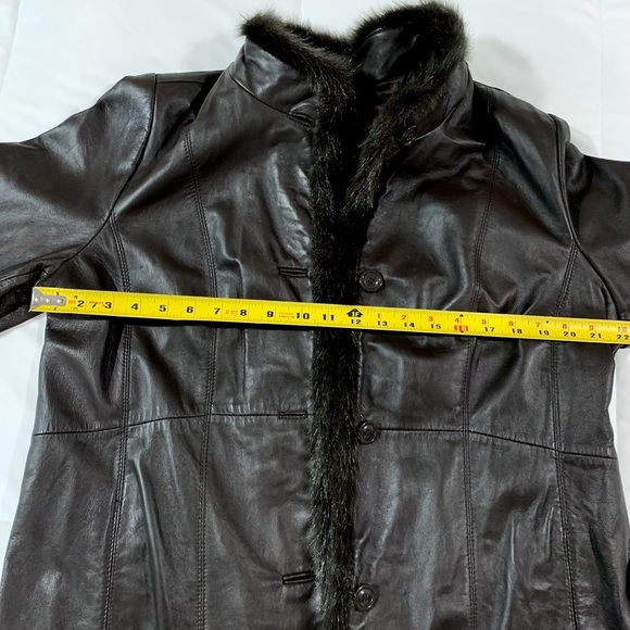 π» Very Chic Genuine Leather Coat, Full Knee Length, Fur Trim, Brown. L, Large - Picture 11 of 12